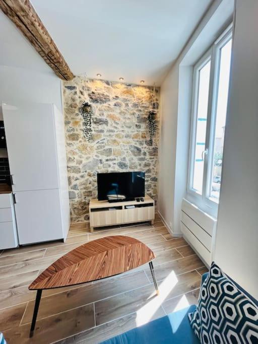 Superbe Appartement Au Coeur Du Mourillon Refais A Neuf Proche Des Plage 툴롱 외부 사진