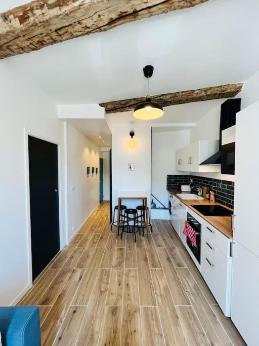 Superbe Appartement Au Coeur Du Mourillon Refais A Neuf Proche Des Plage 툴롱 외부 사진